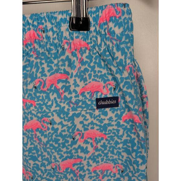 Chubbies Performance The Domingos Are For Flamingos Lined Swim Trunks 5.5" - Picture 6 of 7